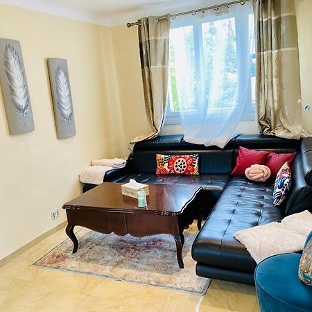 Maison Montmorency Apartment ภายนอก รูปภาพ