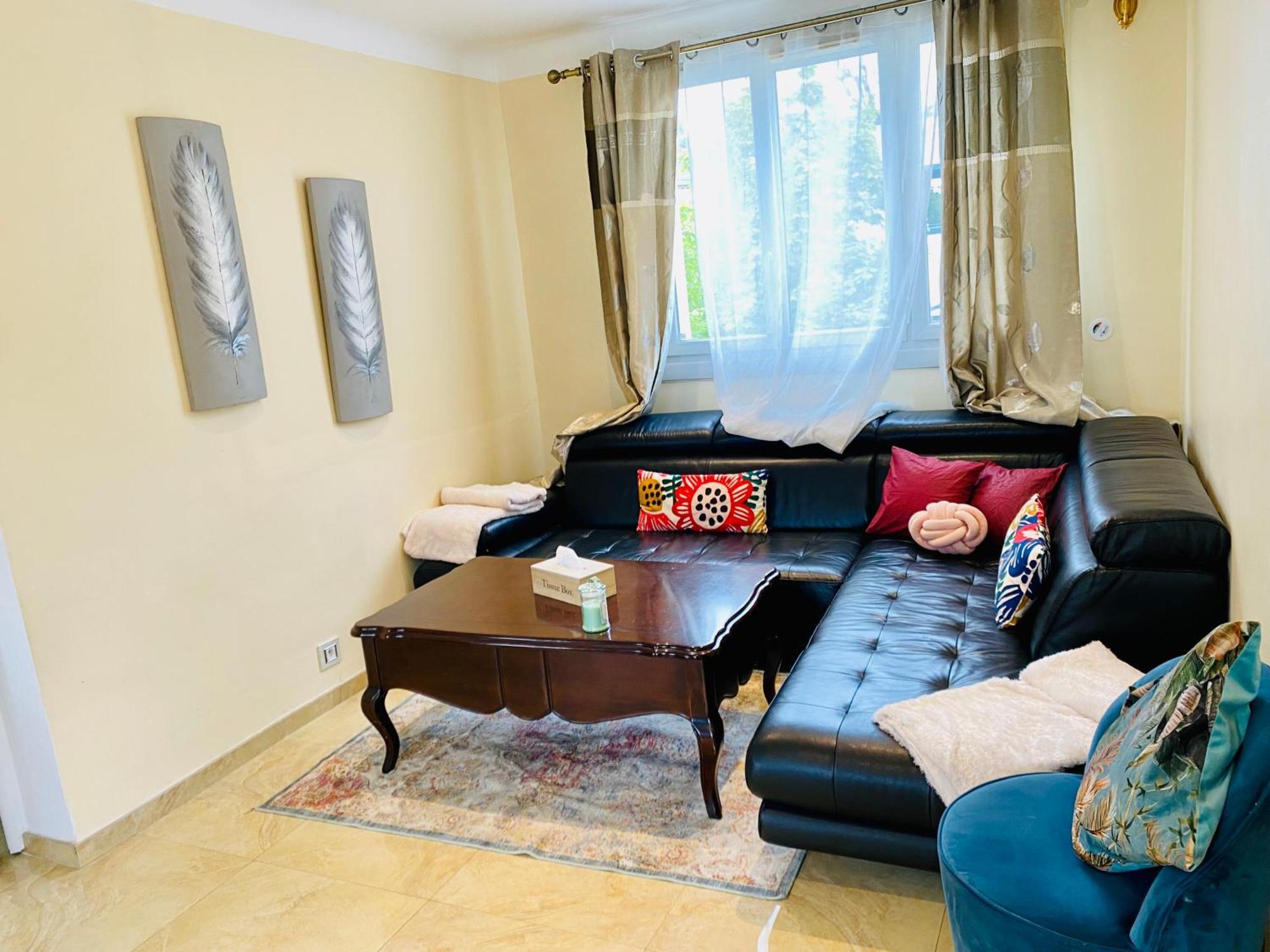 Maison Montmorency Apartment ภายนอก รูปภาพ